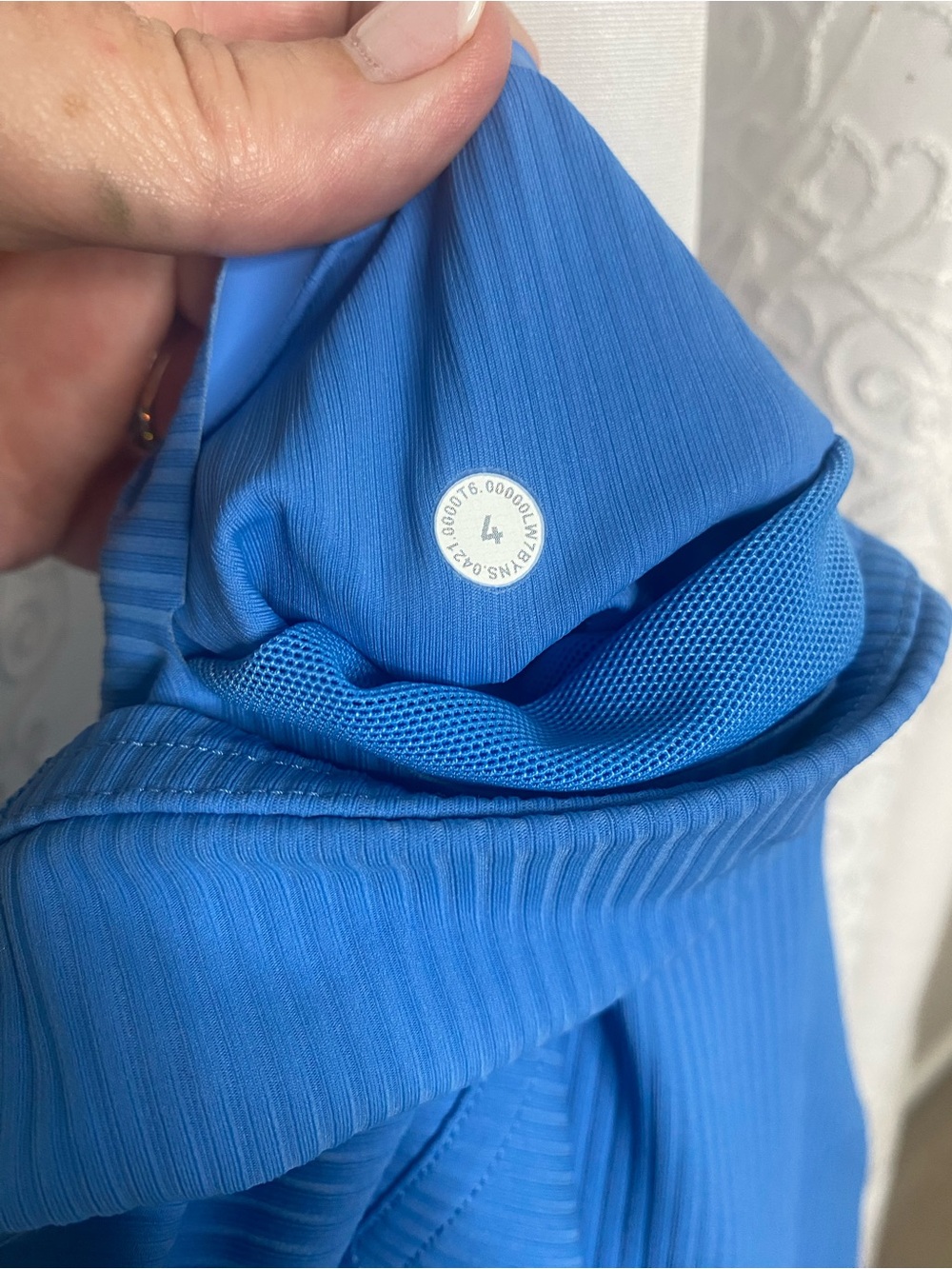 LULULEMON Size 4 Base Pace High Rise Blue Ribbed Bike Shorts - Picture 3 of 12